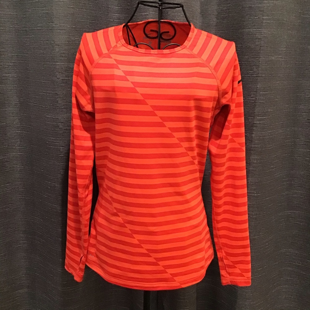 Nike DriFit Fitted Long Sleeve Shirt Size Medium